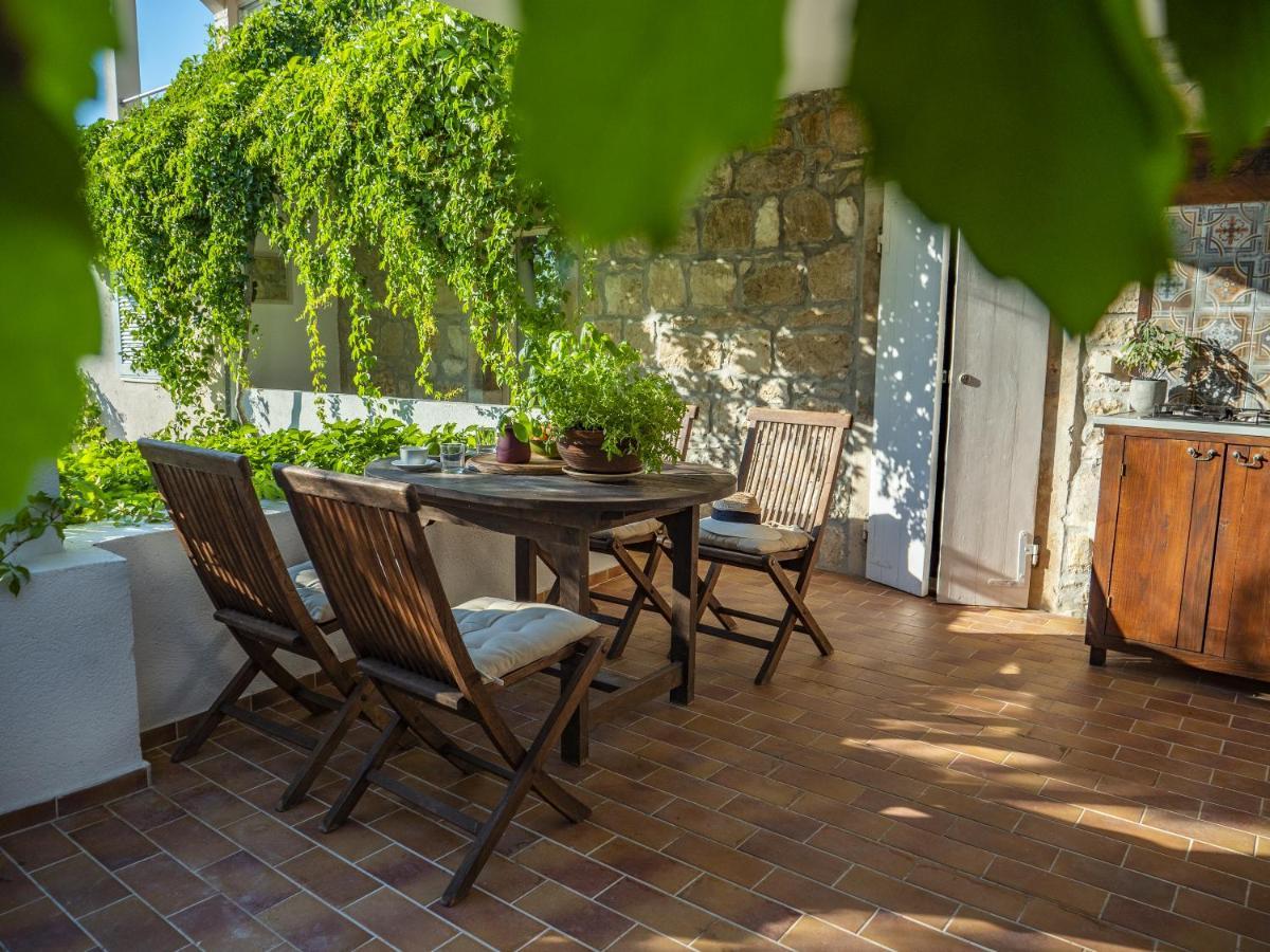 Central Art House Hvar Хвар Екстер'єр фото